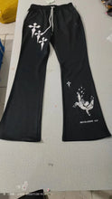 Load image into Gallery viewer, Women&#39;s Revelation 12:9 Prophecy Flare Joggers
