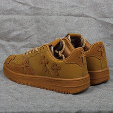 Load image into Gallery viewer, Crucifixion Men&#39;s Low Top Sneakers
